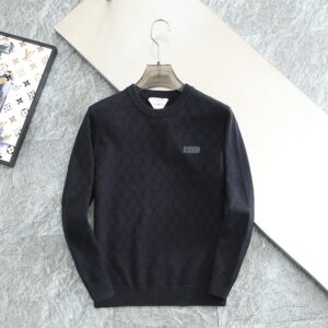 [국내배송]보테가베네타 신상 포인트 나비와펜로고 자가드 양모라운드