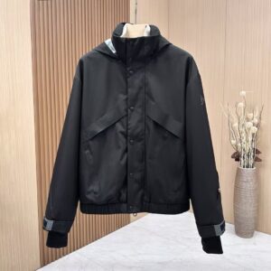 [국내배송]로로피아나 스포츠 다운 재킷