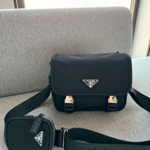 [국내배송]프라다 리나일론 사피아노 가죽 숄더백