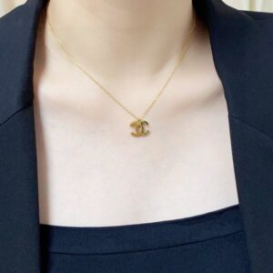 [국내배송]샤넬 cc 로고 이니셜 넥클레스