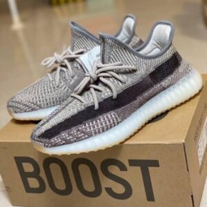 [국내배송]아디다스 이지 부스트350 자이언