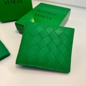 [국내배송]보테가 베네타 인트레치아토 남성 반지갑